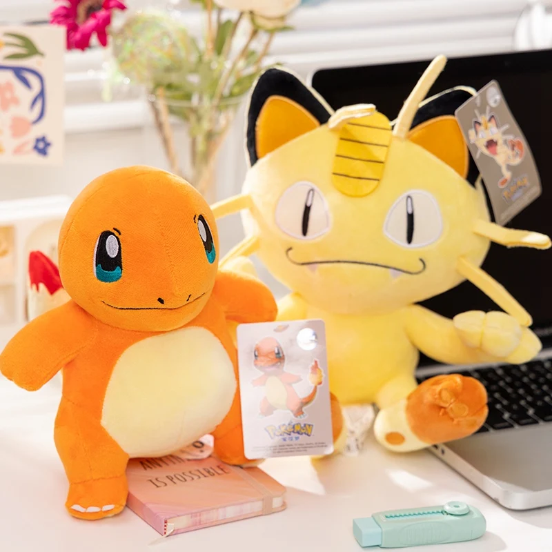 أحدث دمية البوكيمون الأصلية من القطيفة Yamper Litten Emolga دمية محشوة Sylveon Vulpix Gengar Plushies Pikachu عيد الميلاد أنيمي ميو ألعاب هدايا
