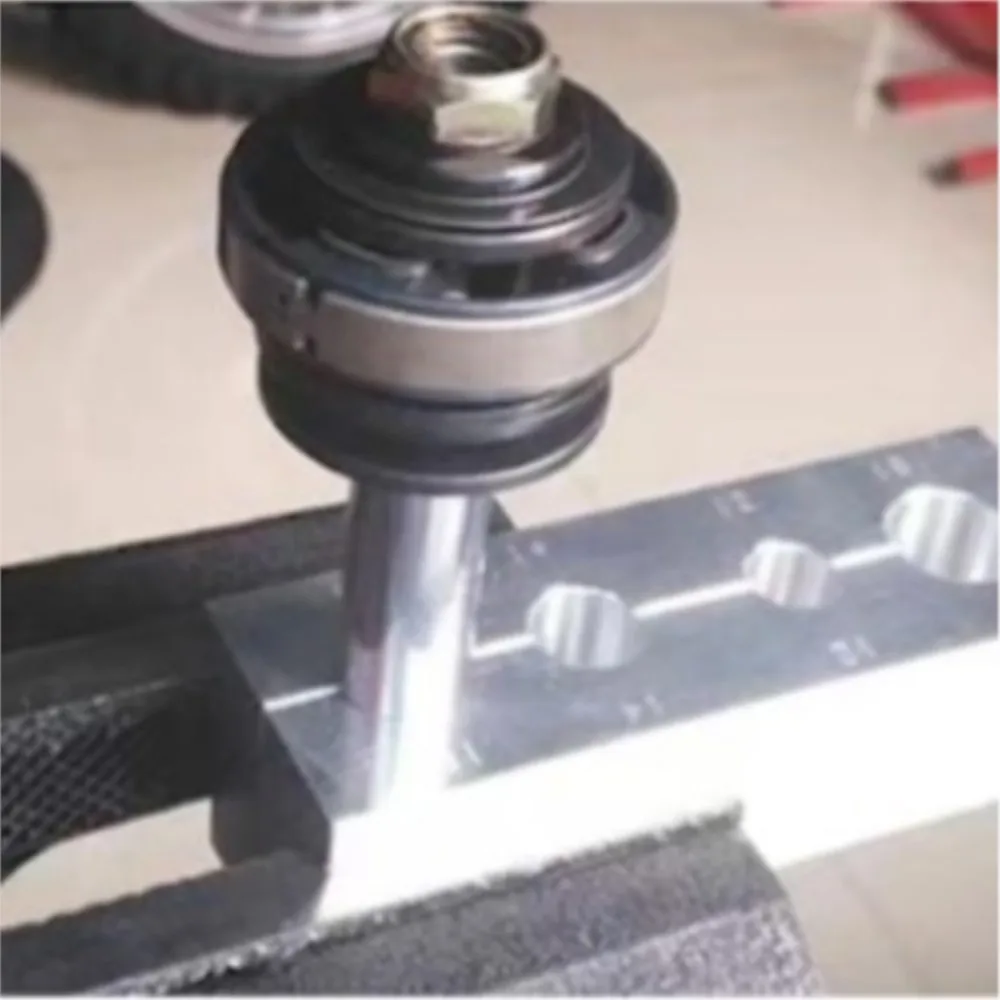 

For 1290 Super Duke 390/790/890/1090/1190 ADVENTURE 1290 Super adv Motorcycle 20/24/29mm Suspension Shock Absorber Holder Tool
