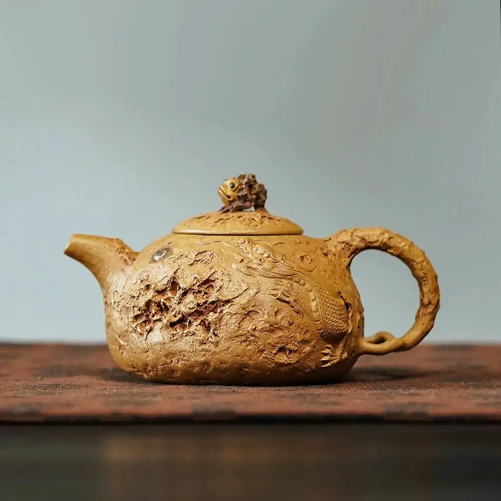 

Yihu Chun High-End Yixing Purple Clay Teapot, Handmade By Famous Craftsman Chen Zhen, Original Mineral Old Section Clay, Yinlong