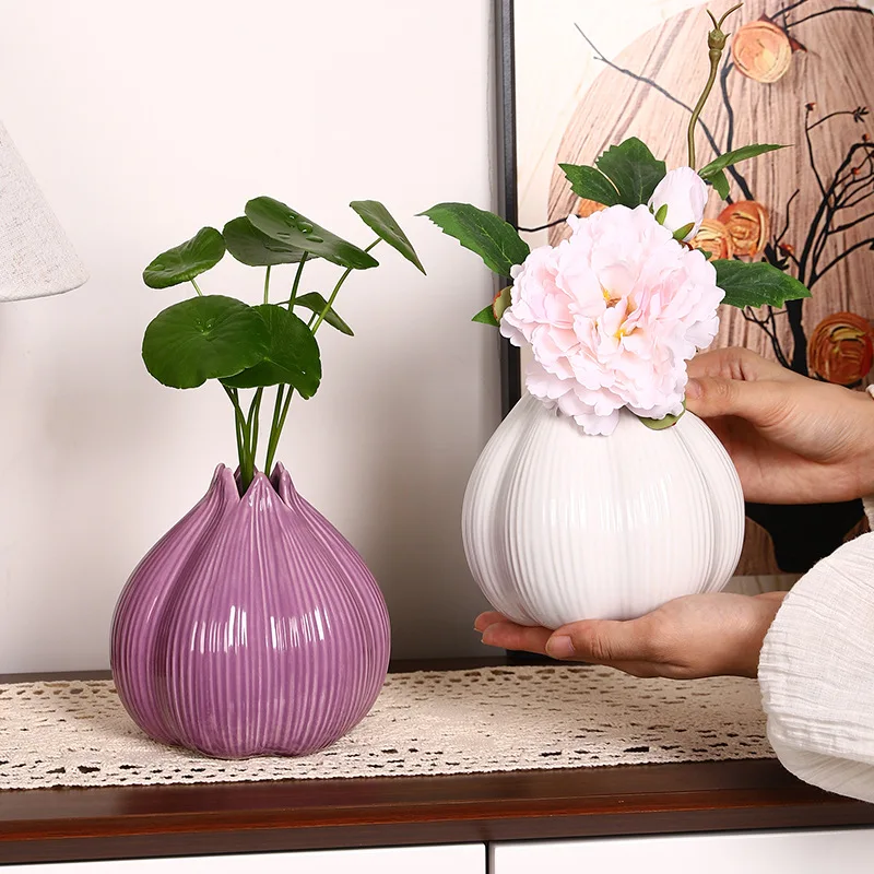 

‌Modern Minimalist Ceramic Vase - Realistic Simulation Desktop Decorative Flower Arrangement Planter for Home Office