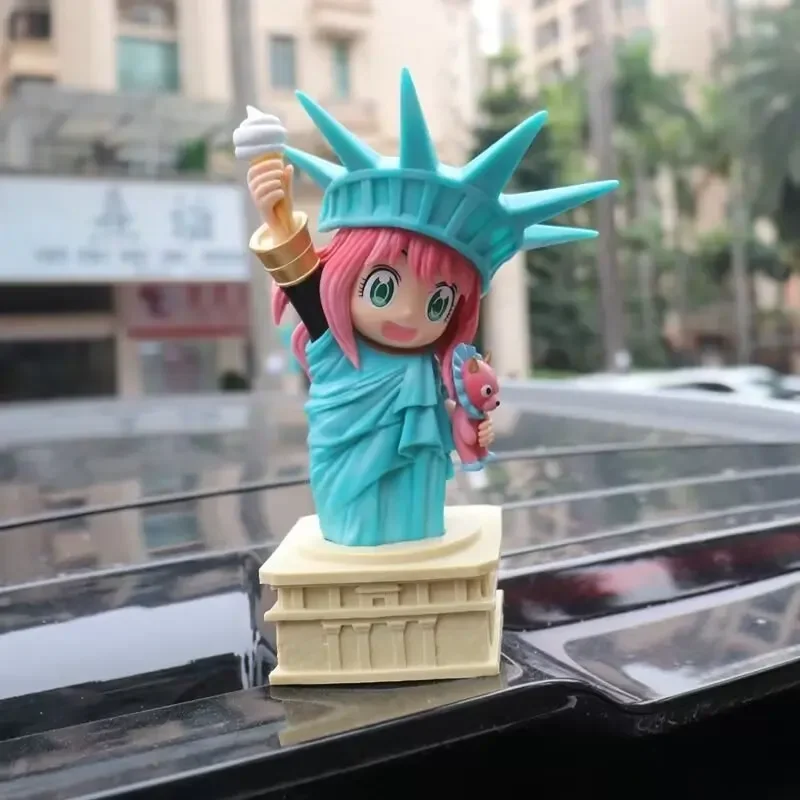 20cm Spy X Family Anime Figure Gk Anya Forger Cos Statue Of Liberty Holding Torch Kawaii Model Desktop Decoration Statue ToyGift