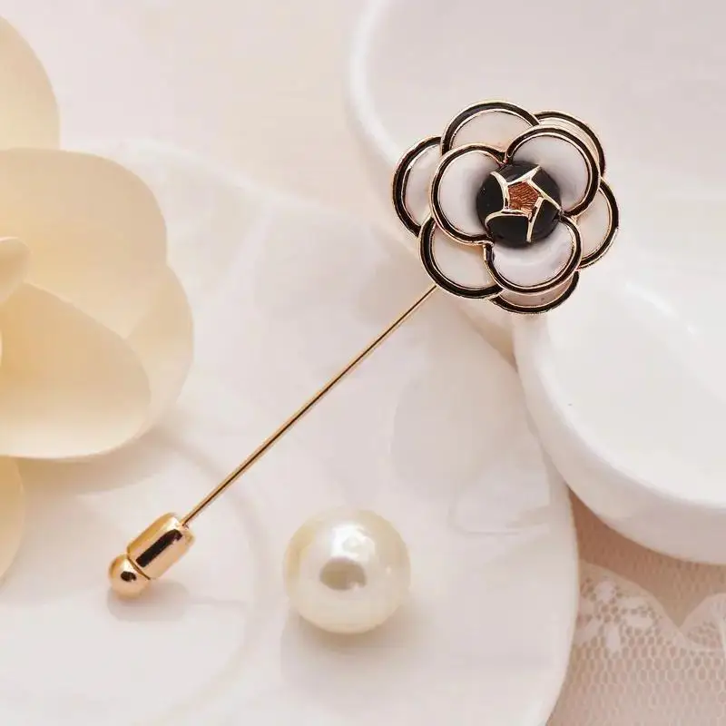 Camellia pin brooch Black White Flower Rose Female Brooches Accessories