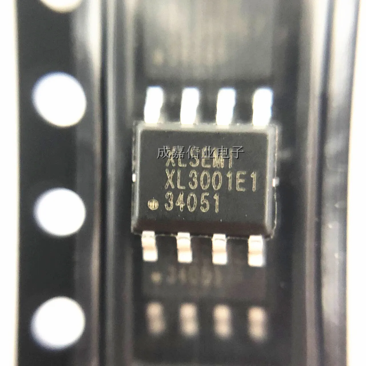 

10 шт./лот XL3001E1 SOP-8 XL3001 220 кГц 40 В 3A переключатель тока понижающий светодиодный драйвер постоянного тока Совершенно новый оригинальный продукт