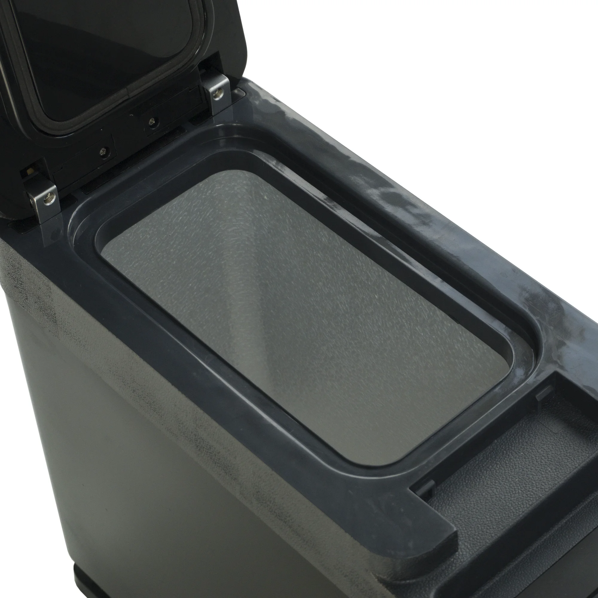 CF8 colorful Individual Mini Car Fridge DC 12V for centre armrest in car truck refrigerator with built in battery