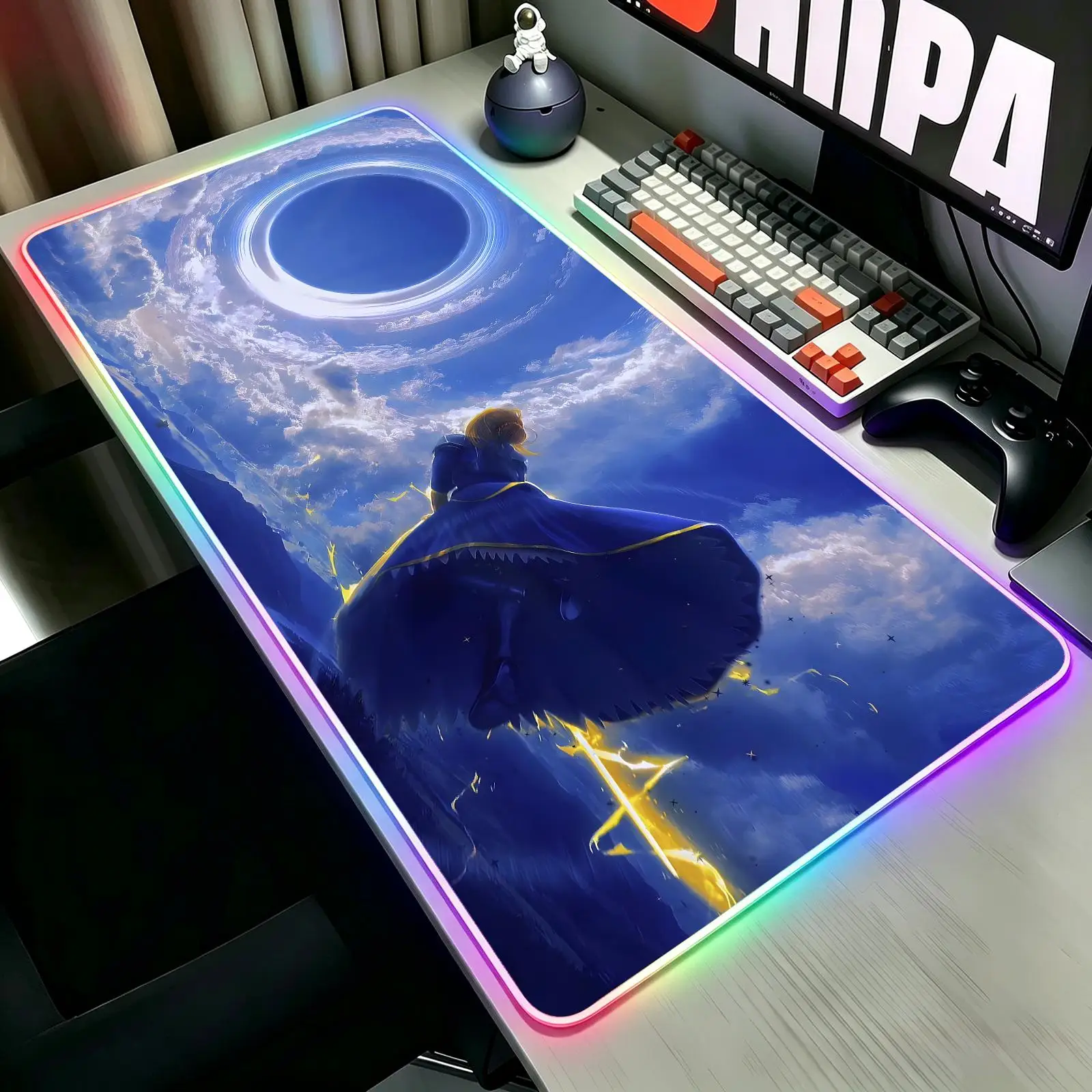 Коврик для мыши XXL RGB Glow Gaming Desk Pad, износостойкий, с прошитым краем, противоскользящий коврик для рабочего стола, спальни и офиса, FateZero Saber.
