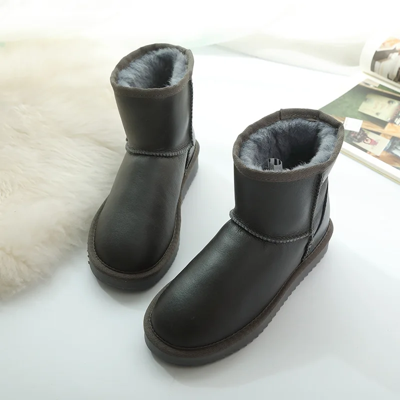 Best Selling Real Sheepskin 2023 Women\'s Winter Classic Snow Boots Genuine Sheepskin Women Boots Top Quality Women Shoes