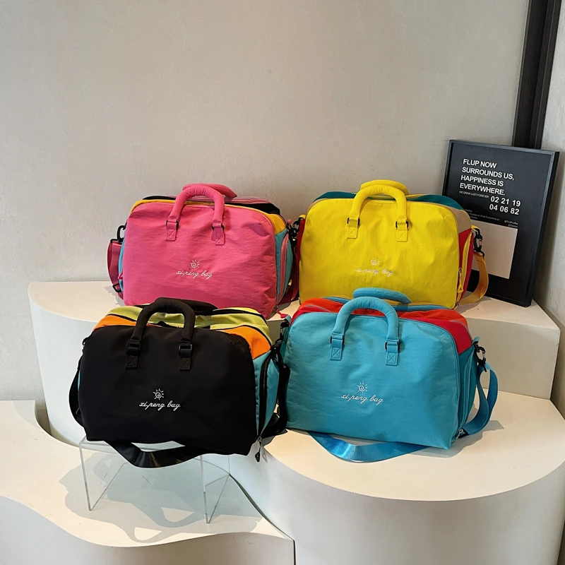 حقائب سفر شعبية ملونة رائعة للغاية وحقائب كتف نسائية ذات سعة كبيرة وعالية الجودة جديدة 2026 #5