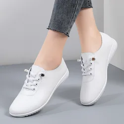 Scarpe da infermiera donna 2024 nuovo stile britannico stringato semplice pelle di vacchetta Ballet piatto Casual scarpe bianche da donna