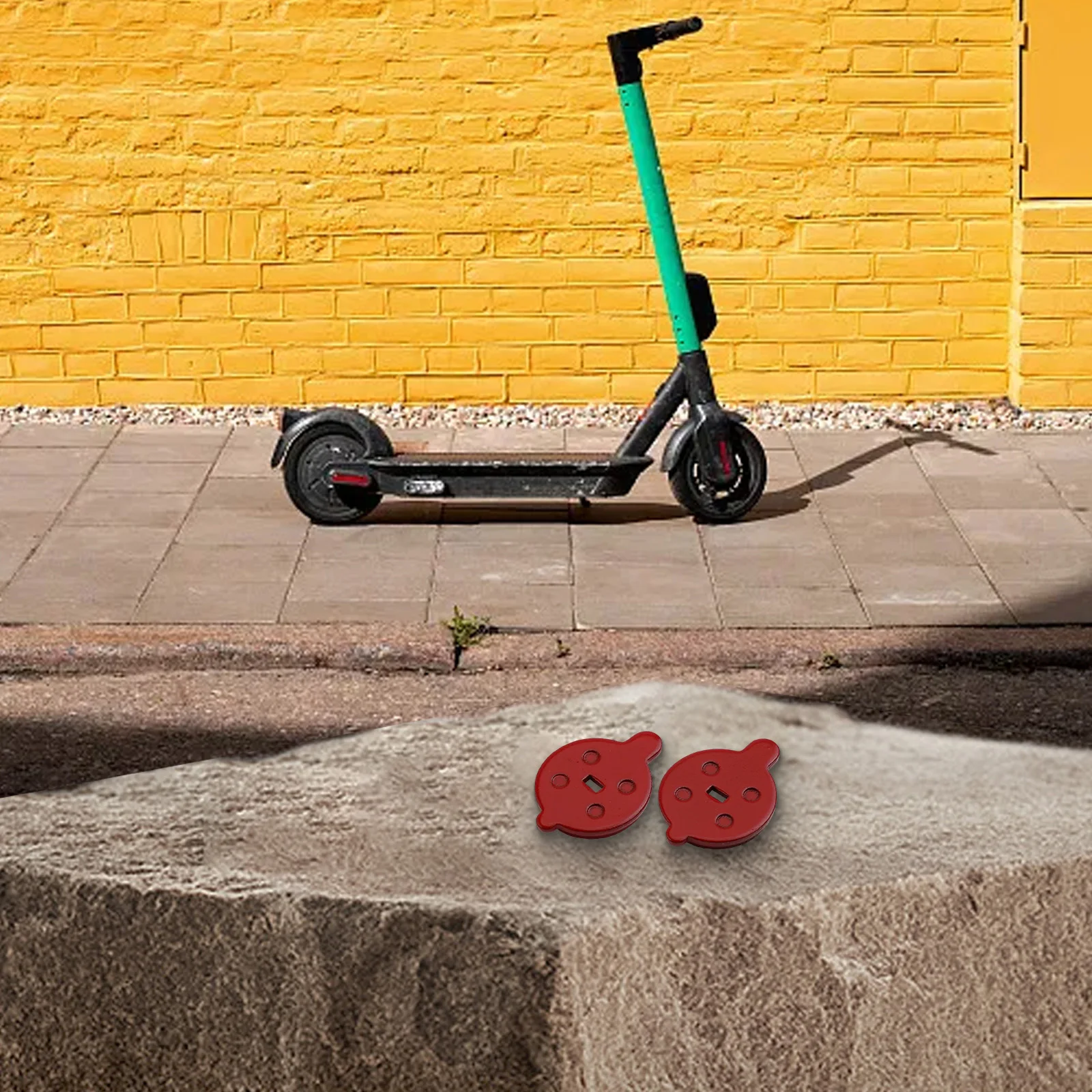 

Brake Accessories Electric Scooter Pads 22.3x31.2mm Resin Brake Pads Quick Break-in Period Smooth Braking Experience