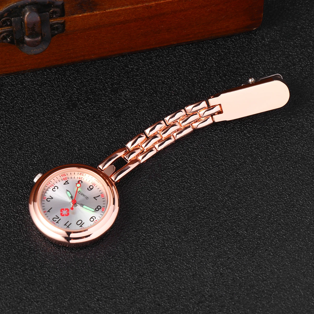 

Watch Creative Nurse Watch Stylish Quartz Watch Simple Clip Buckle Hanging Watch (Rose Gold）