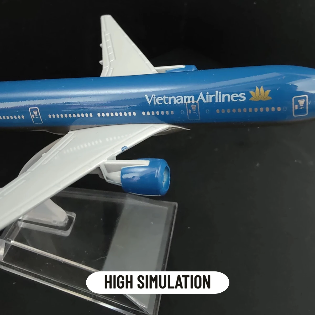 Scale 1:400 Metal Aviation Replica Vietnam A350 Asia Airline Boeing Airbus Aircraft Model Plane Miniature Gift for Boy