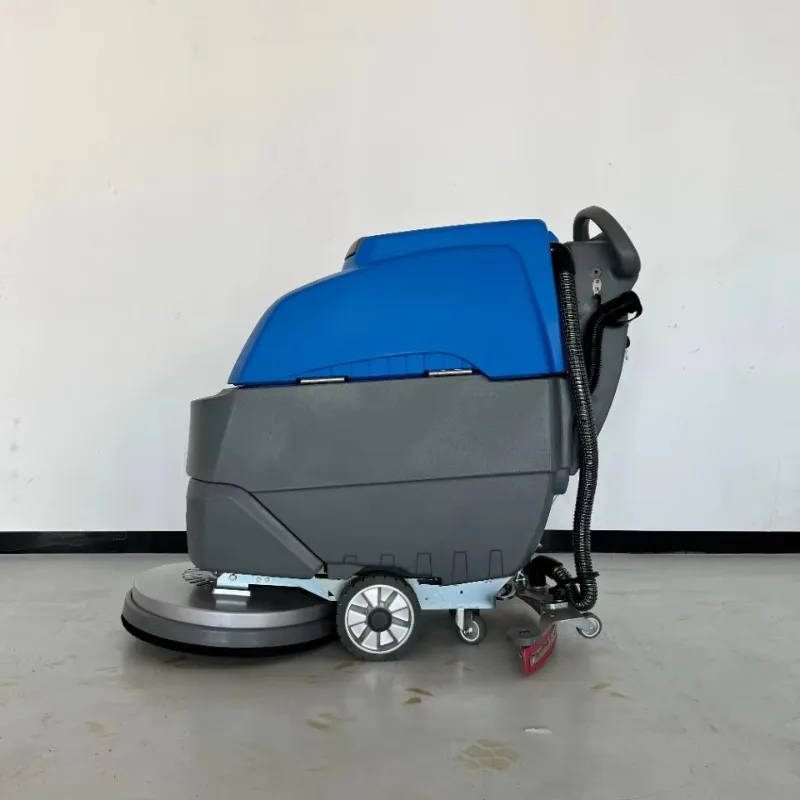 High Power Electric Floor Scrubber Fully Enclosed Sweeping Machine Electric Riding Road Sweeper