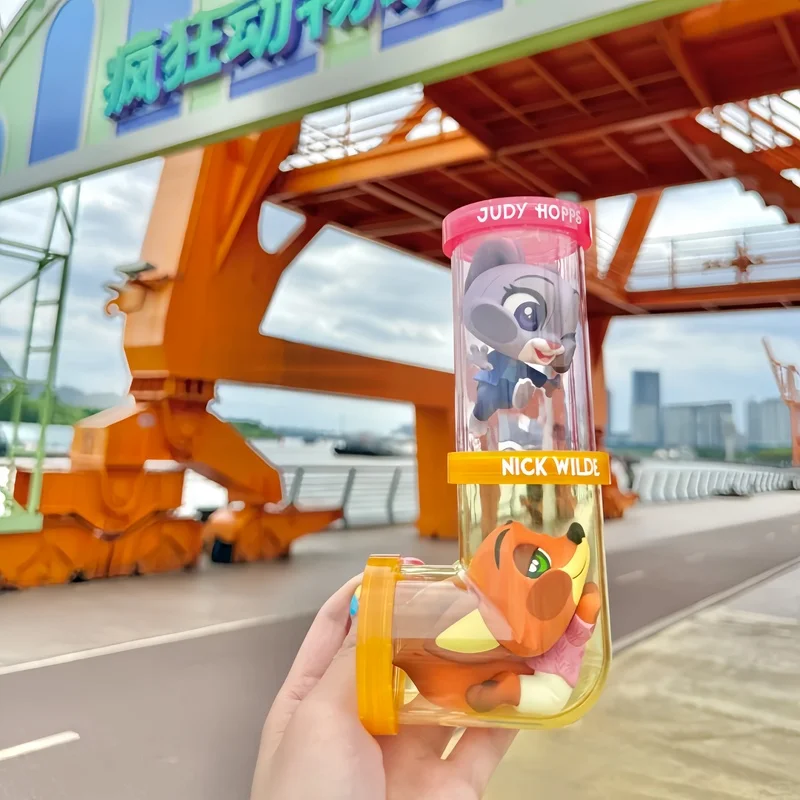 Zootopia 2 Nick and Judy Light Ning Bolt ضابط الشرطة Cosbi صندوق أعمى شخصية صغيرة طبعة واحدة للهدايا