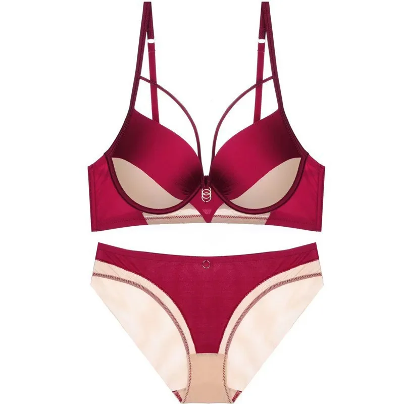 Set di biancheria intima Sexy a contrasto di colore sottile da donna sotto lo stampo spesso reggiseno a tazza Set di biancheria intima di pizzo