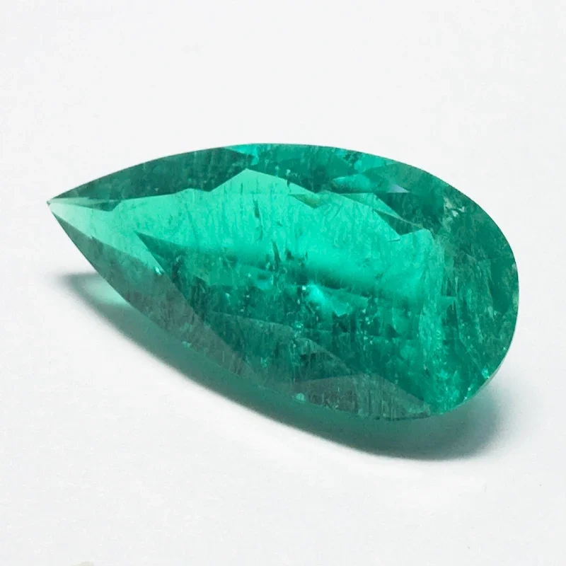 Lab Grown Columbia Emerald Peervorm Maat 11x25mm 11CT Hydrothermische Emerald Cracks Inclusions binnen met AGL-certificaat