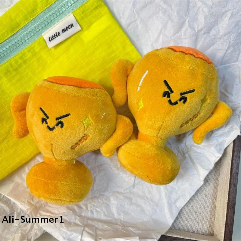 【E】พวงกุญแจตุ๊กตาถุงรางวัลน่ารักและสร้างสรรค์ 1/2 ชิ้น ของเล่นตุ๊กตาธีมรางวัลสำหรับตกแต่งกระเป๋า ของขวัญนำโชคสำหรับนักเรียนและเพื่อน