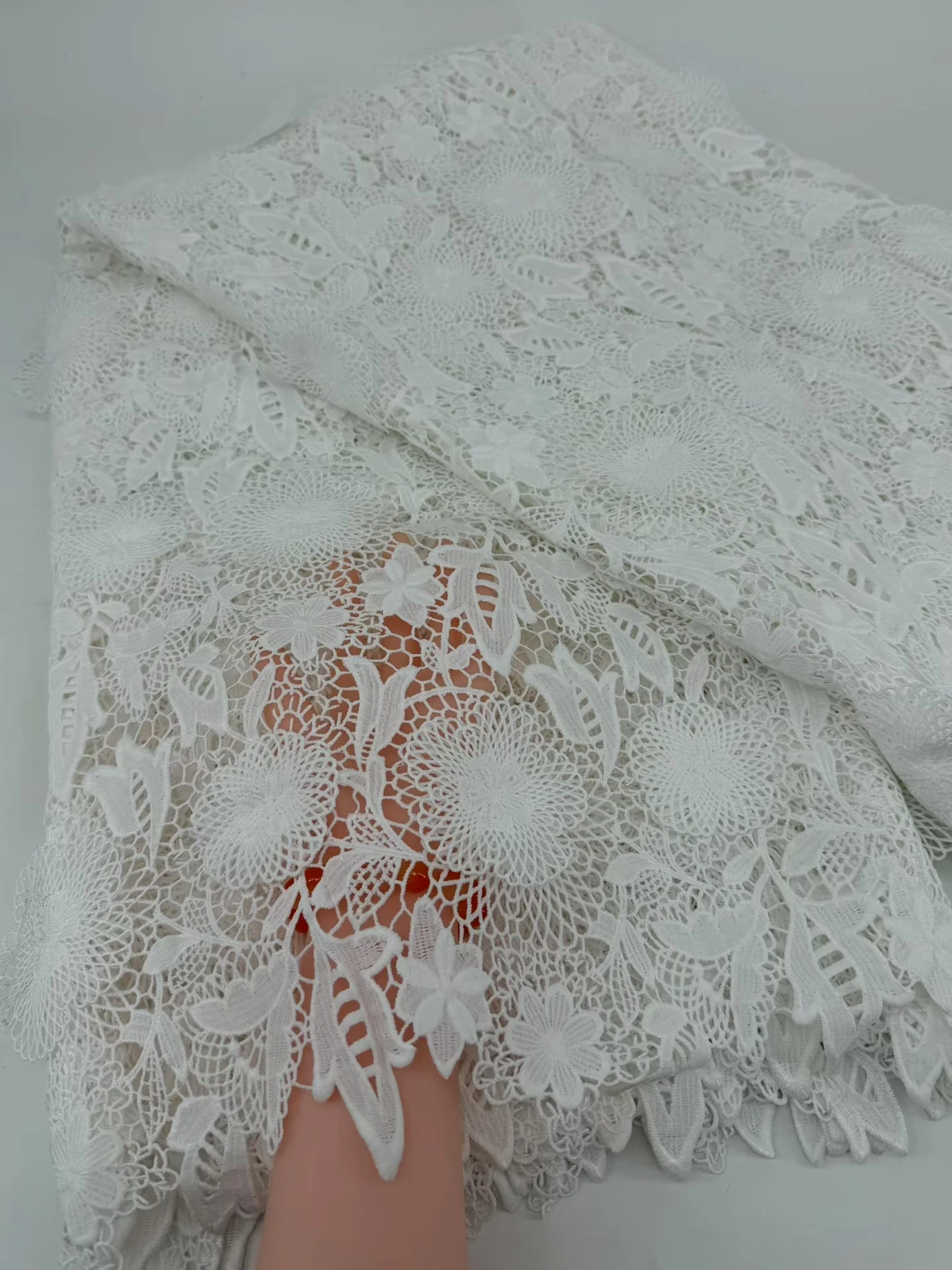 المبيعات الساخنة 5 ياردة الأفريقي جبر الحبل أقمشة الدانتيل 2025 أحدث النيجيري للذوبان في الماء أقمشة الدانتيل للنساء فستان الحفلات H159-1