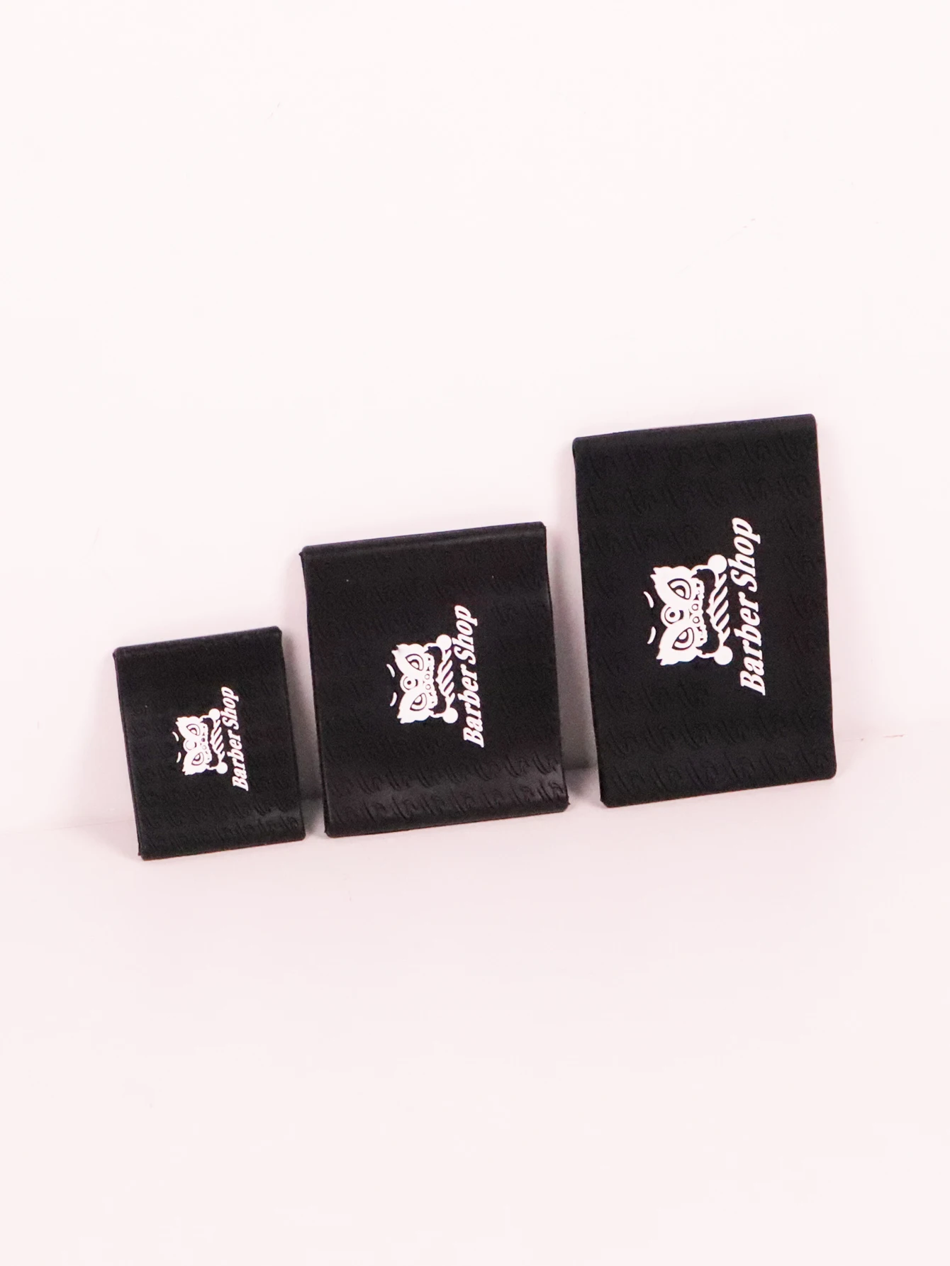 3pcs Barber Shop Trimmer Grip Sleeve Rubber Anti Slip Design Barber Decoration Ring Salon Barber Tool Special for Real Hair Wigs