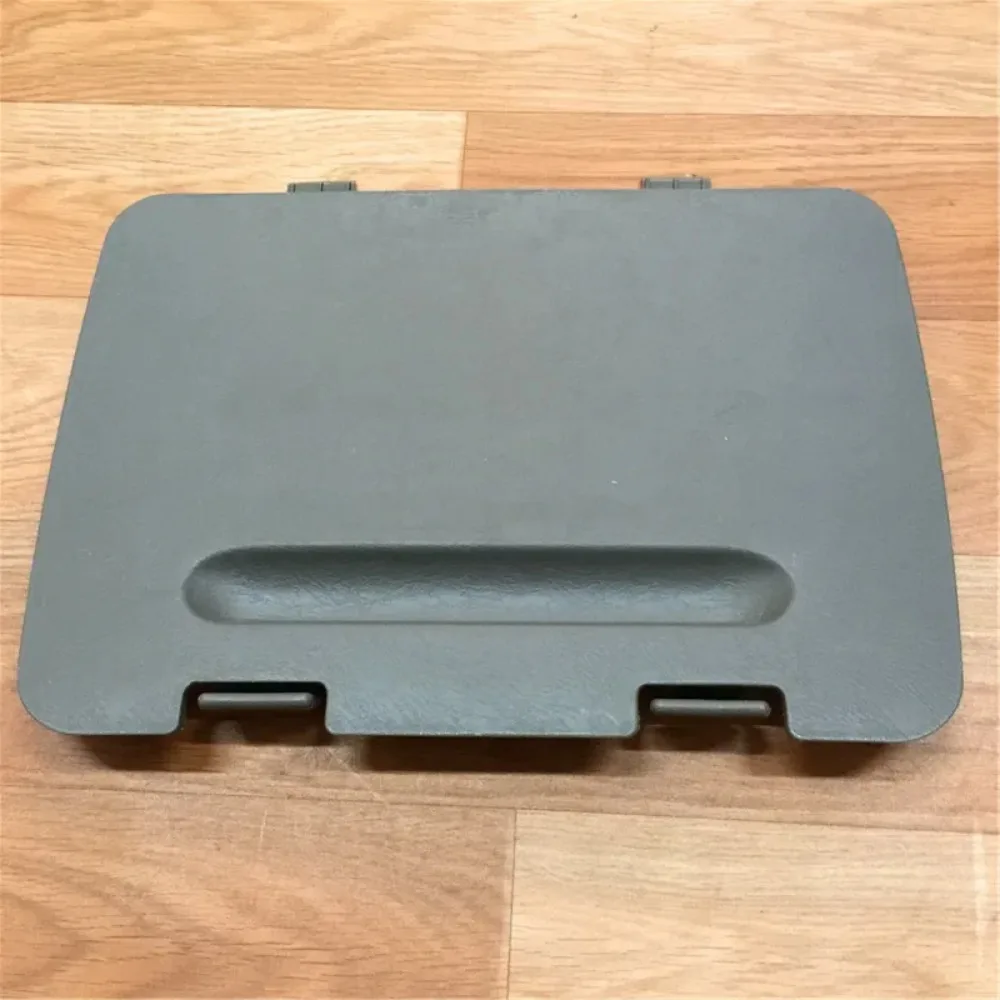 1PCS For tiggo C pillar debris  cover the rear Casing cover