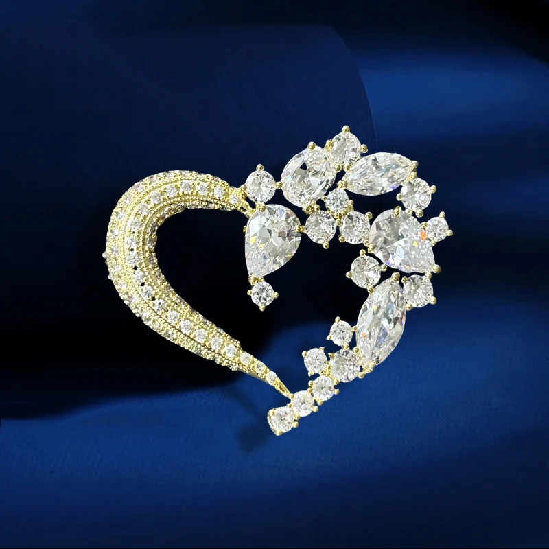 Exquisite Zircon Pearl Dandelion Brooches for Women Jewelry Temperament Shell Heart Shape Women Broche Coat Pins Accessories