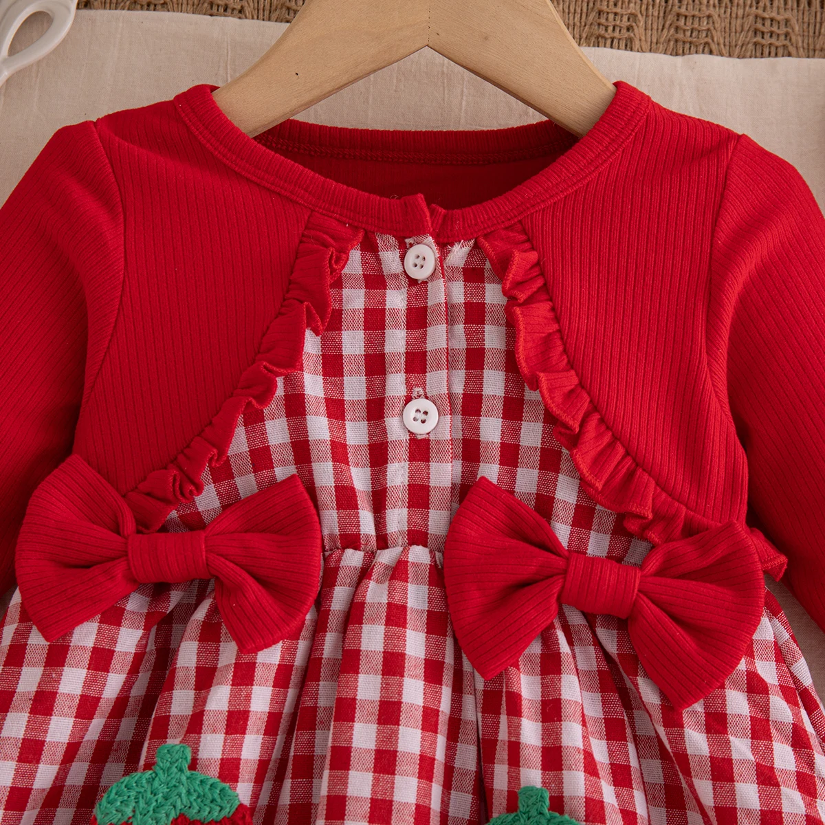 Frühling Herbst Baby Mädchen Rotes Kariertes Kleid mit Erdbeer-Stickerei und Schleife Langarm-Kleid für Mädchen Festliche Partykleidung – Detail 5