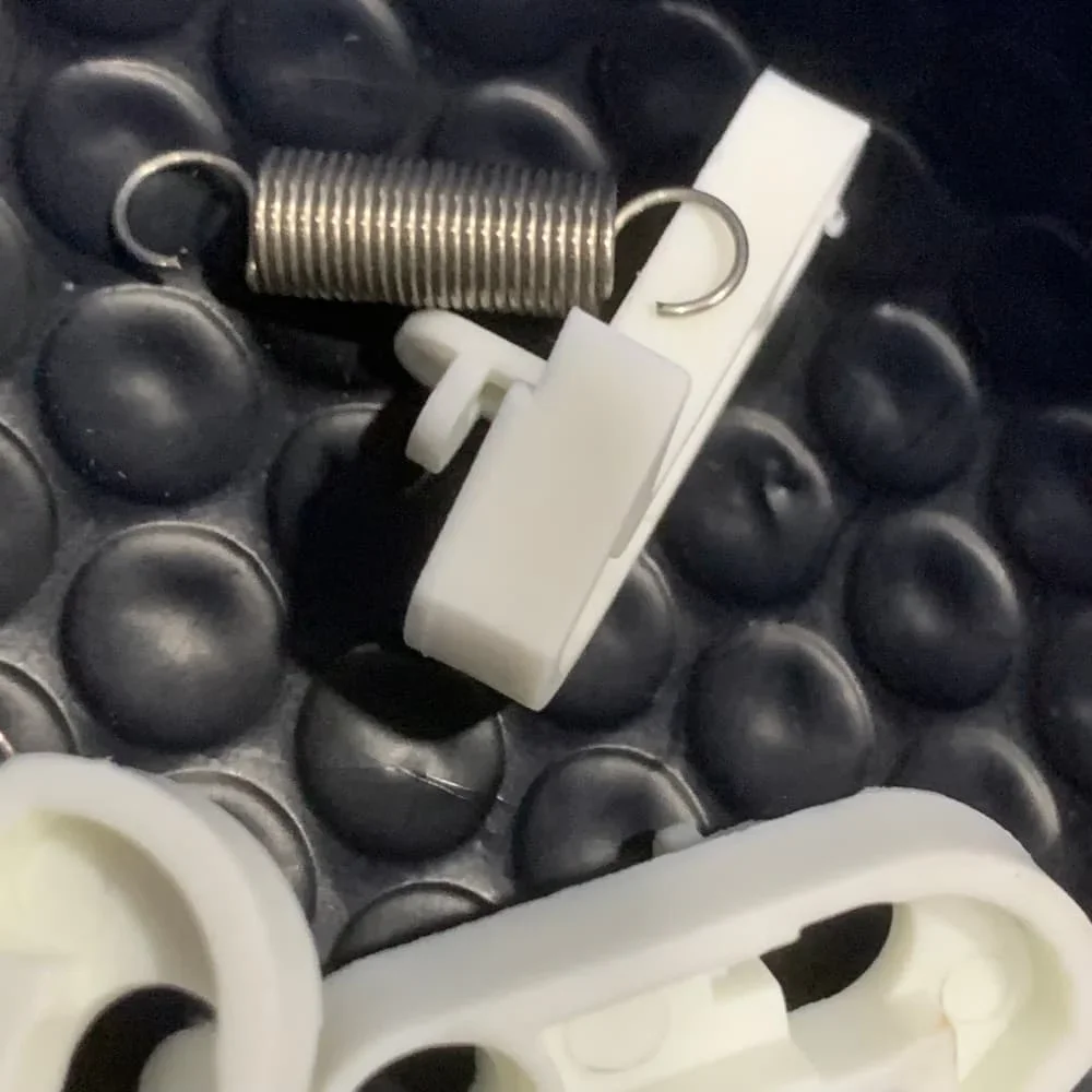 

3HL07170 303HL07161 Hook Paper Feed Cover Spring for Kyocera FS 6025 6030 6525 6530 C8020 C8025 C8520 C8525 KM 1620 1635 1648