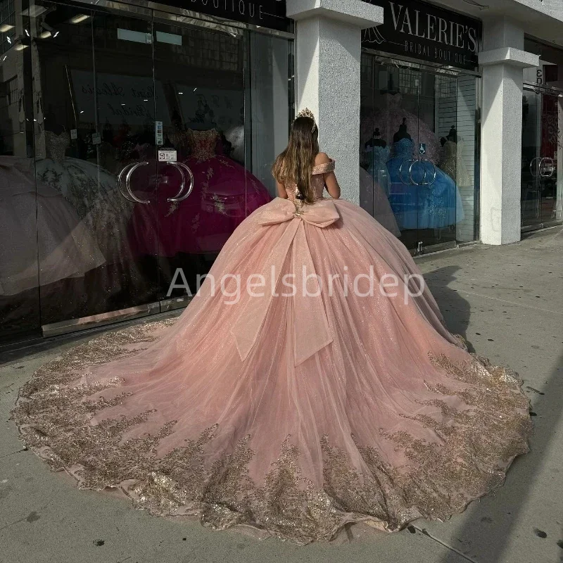 Angelsbridep-vestido quinceanera rosa brilhante fora do ombro com aplique dourado, cordão de renda, vestido de baile, doce 16 vestidos, 2020