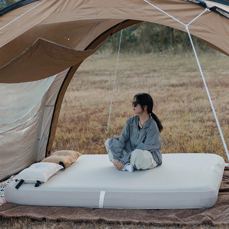 

Lightweight Large Area Inflatable Mattress Portable Picnic Barbecue Lunch Break Mat Multifunctional Outdoor Camping Supplies