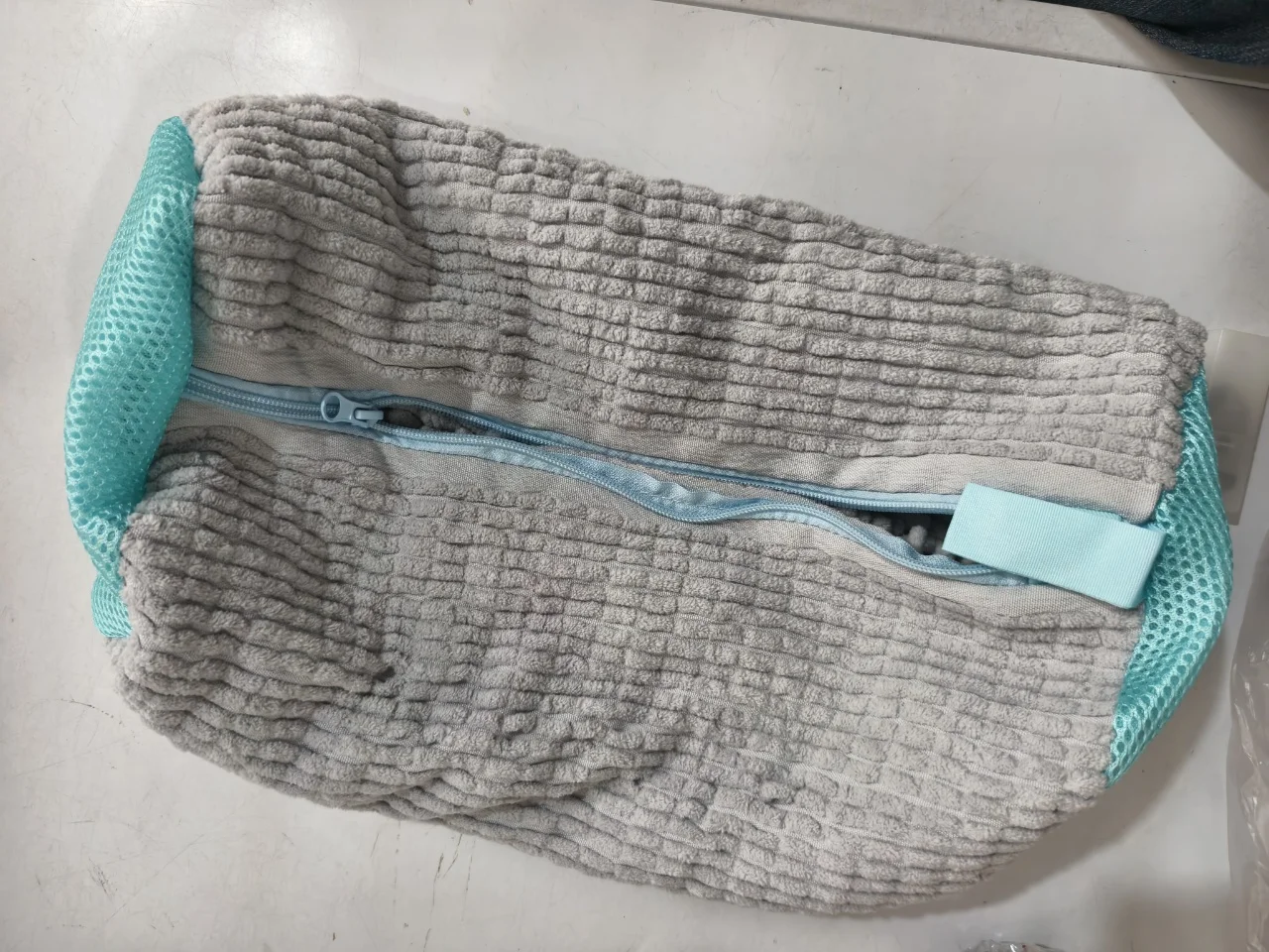 Shoe Washing Machine Bag Shoe Laundry Bag Suitable for Sneakers Reusable Shoe Cleaning Bag for Deep Cleaning of All Footwear.