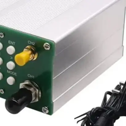WB-SG1 RF Signal Generator 1Hz-15GHz Wideband With Built-in OCXO For Dds Lab Testing Equipment WB-SG1 RF Signal