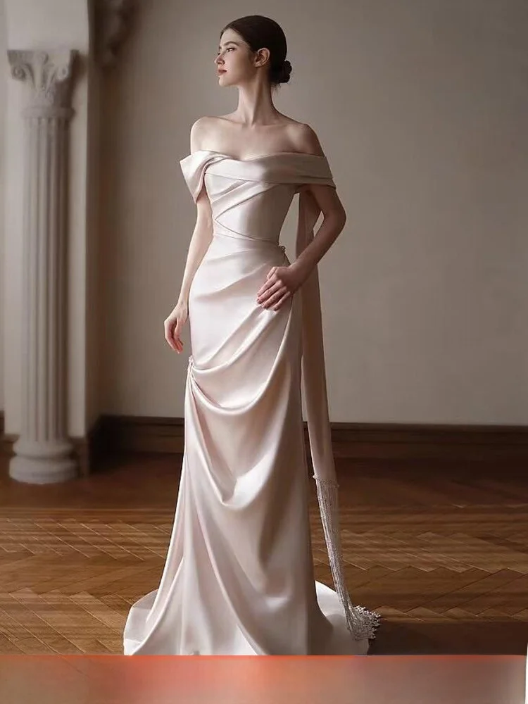 

Элегантное атласное свадебное платье на одно плечо для помолвки, стройнящее, для фотосессий в путешествиях