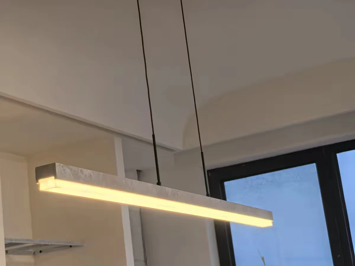 Linear Travertine Pendant Lamp