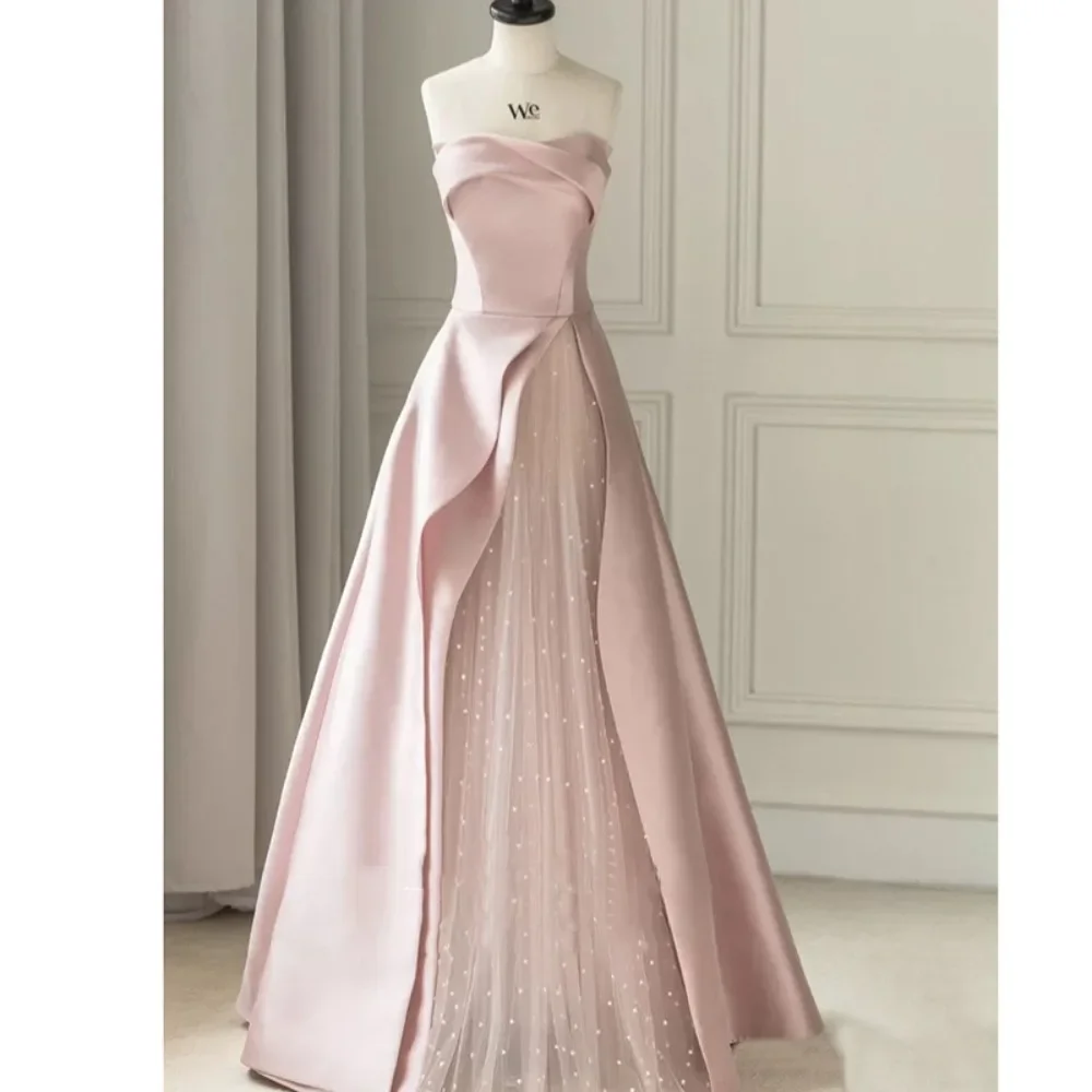 

Wakuta Strapless Satin Bridesmaid Dress Elegant A Line Tulle Tiered Formal Evening Party Gowns with High Slit robe longue rouge