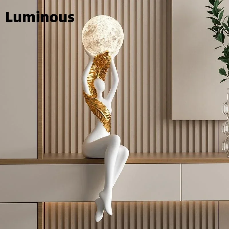 New Resin Luxury Solid Color Figurines Luminous Character Wine Cabinet Figurines Semi-handmade Modern Simple Home