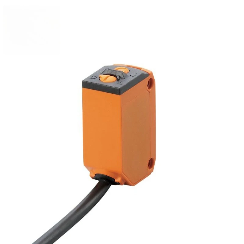 

Specular reflection photoelectric switch O6P204