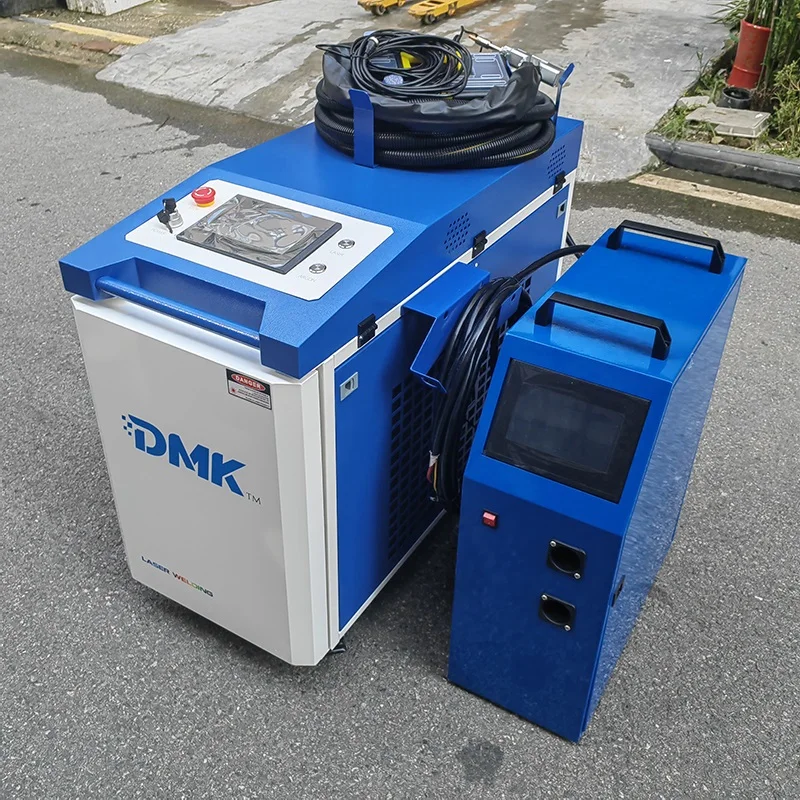 Hot Selling DMK Mini 1000W Portable Handheld Fiber Laser Welding Machine  welding cleaning cutting three in one