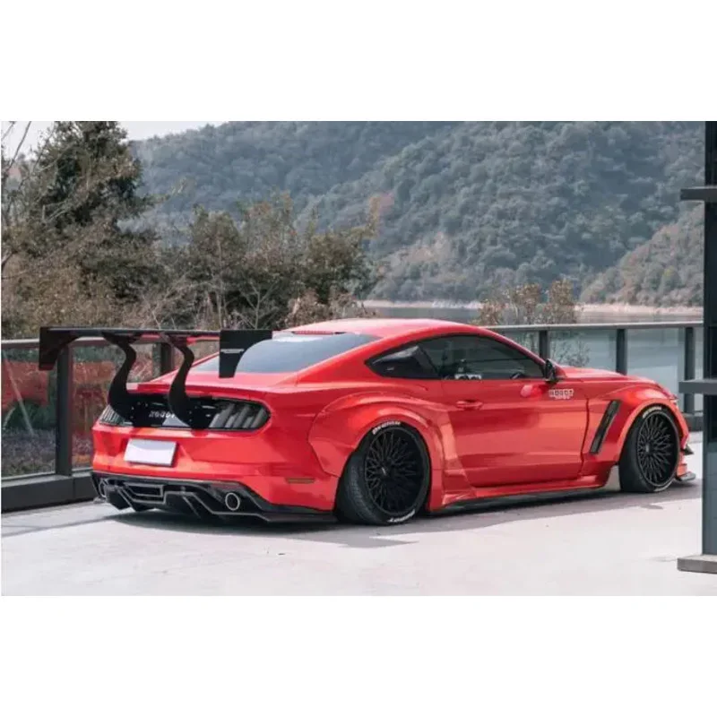 For Ford Mustang 2015 2016 2017 2018 2019 2020 2021 2022 2023  Robot Real Carbon Fiber &Resin Car Rear Wing Trunk Lip Spoiler