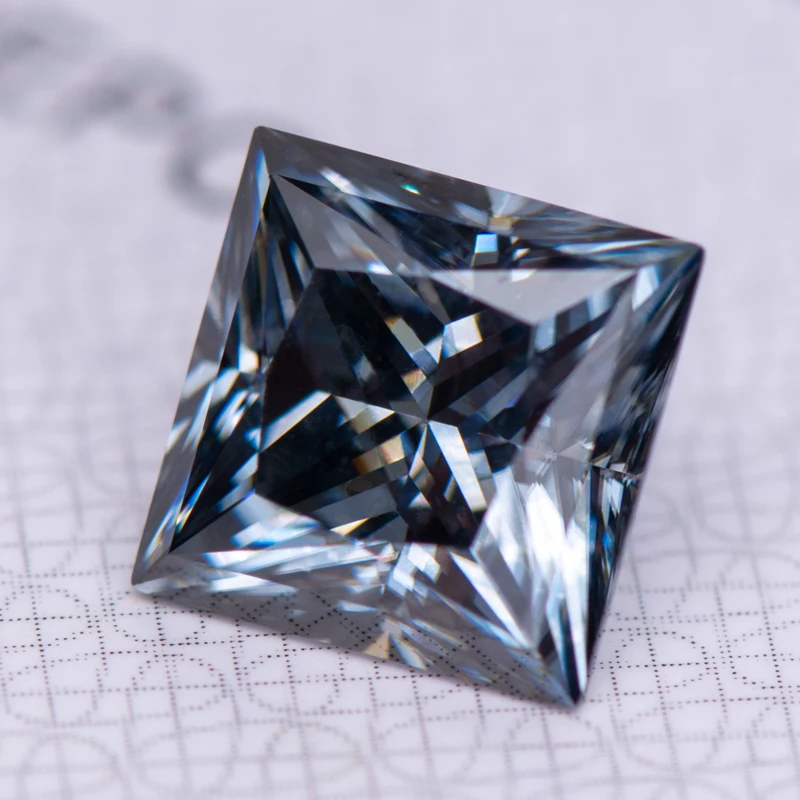 Moissanite หินสีเทา Princess Cut Lab Grown เพชรสําหรับ Charms เครื่องประดับ DIY ทําวัสดุที่มีใบรับรอง GRA