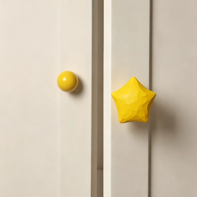 Star-Shaped Wooden Pulls, Heart-Shaped and Moon-Shaped Knobs, Red Solid Wood Cabinet Handles, Decorative Single-Hole Drawer Knob