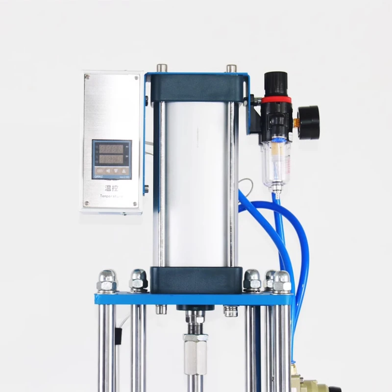

30G desktop injection molding machine, small pneumatic injection molding machine, can be injection molding.