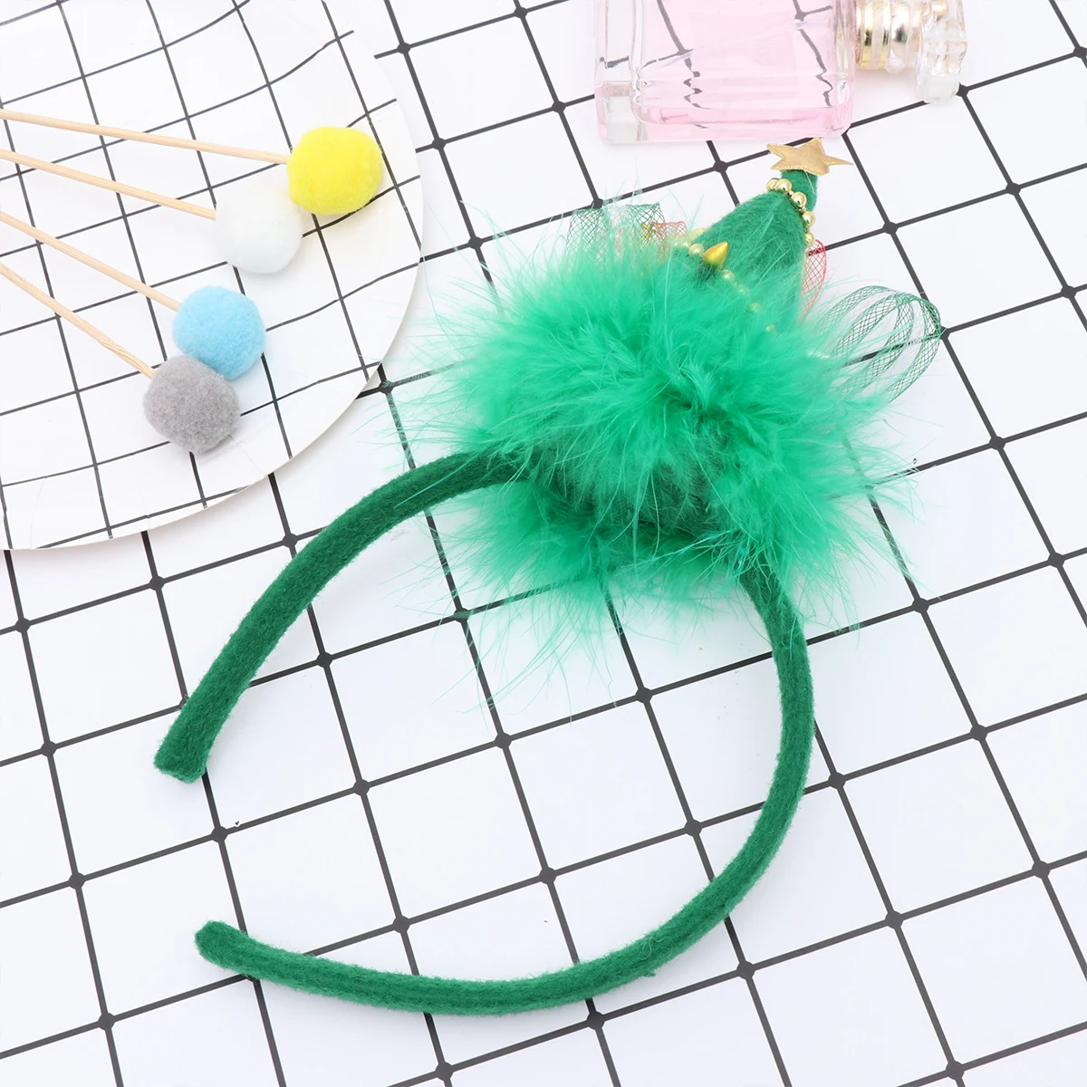 

1Pcs Christmas Tree Hair Band Comfortable Size Fits Most Children Adults Christmas Party Decoration Hair Hoop Headwear