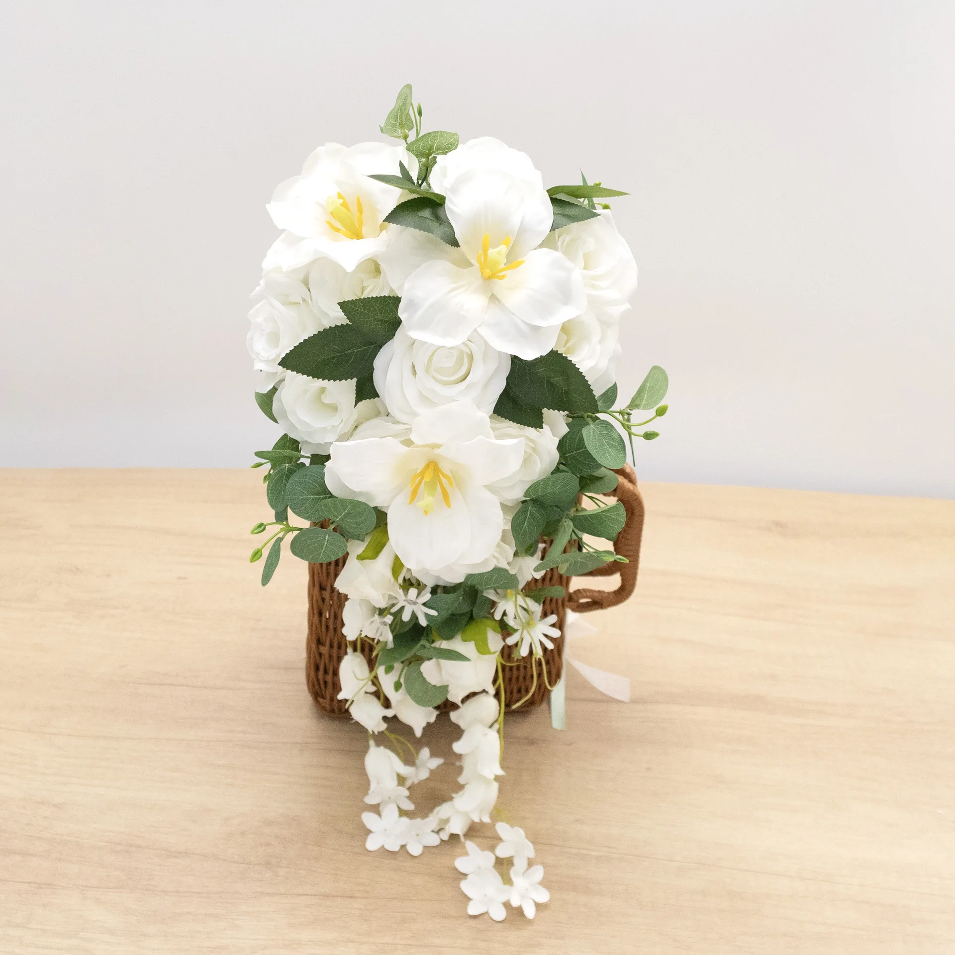 

White Purple Wedding Bouquets Calla Lily Water Drop Waterfall Romantic Flowers Bouquets