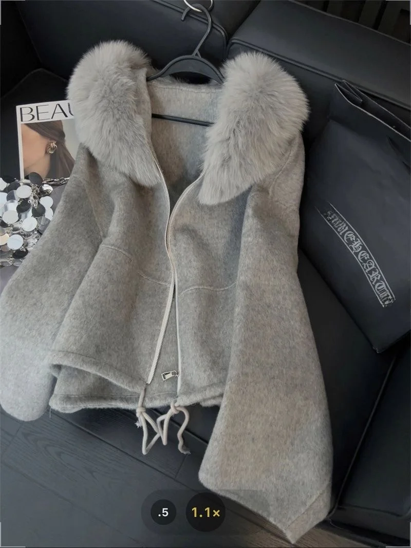 

Elegant Double-Sided Woolen Coat Women's Short Hooded Jacket Large Fur Collar Lazy Style Gray Color Commute Fashion 2025 Winter