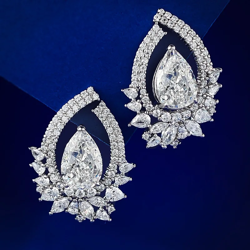 

European and American New Fashion Brilliant Pear Shaped Water Drops 8* 12m Ice Flower Cut High Carbon Diamond Earrings for Women