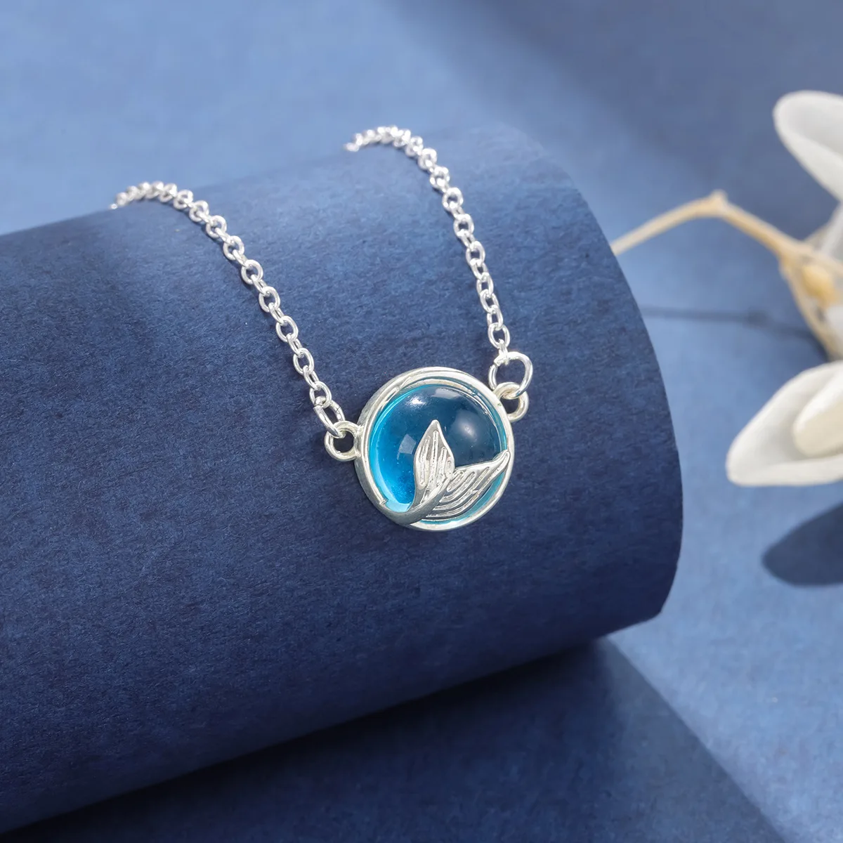 New Mermaid Foam Fish Tail Creative Temperament 925 Sterling Silver Jewelry Not Allergic Fashion Crystal Necklaces  XL085