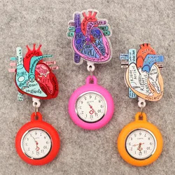 Reloj de bolsillo retráctil con Clip para hombre y mujer, reloj de bolsillo elástico, estilo cardíaco, Salud de dibujos animados