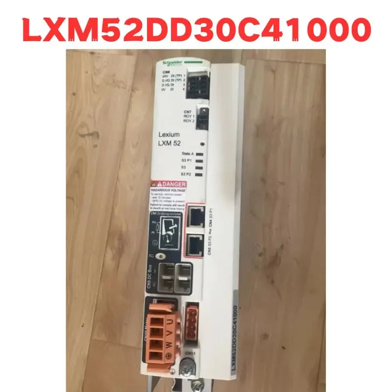 

Б/у сервопривод LXM52DD30C41000 протестирован нормально
