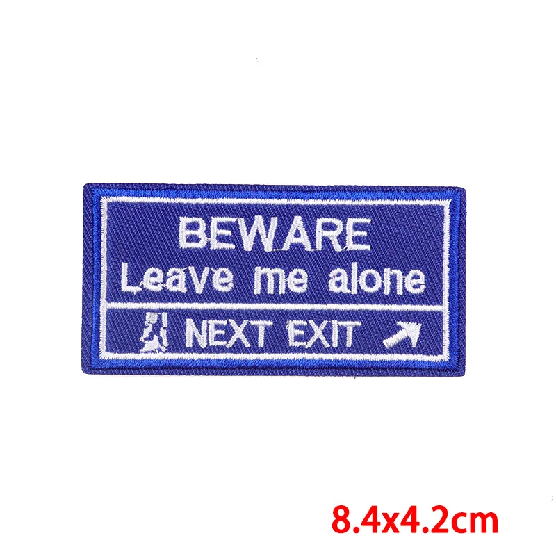 Brief Patches Eisen auf Verkehrs zeichen Band Letras Parches Bordados Stickerei für Kleidung Jacken Mochila Thermo collant Nähen Designer – Detail 4