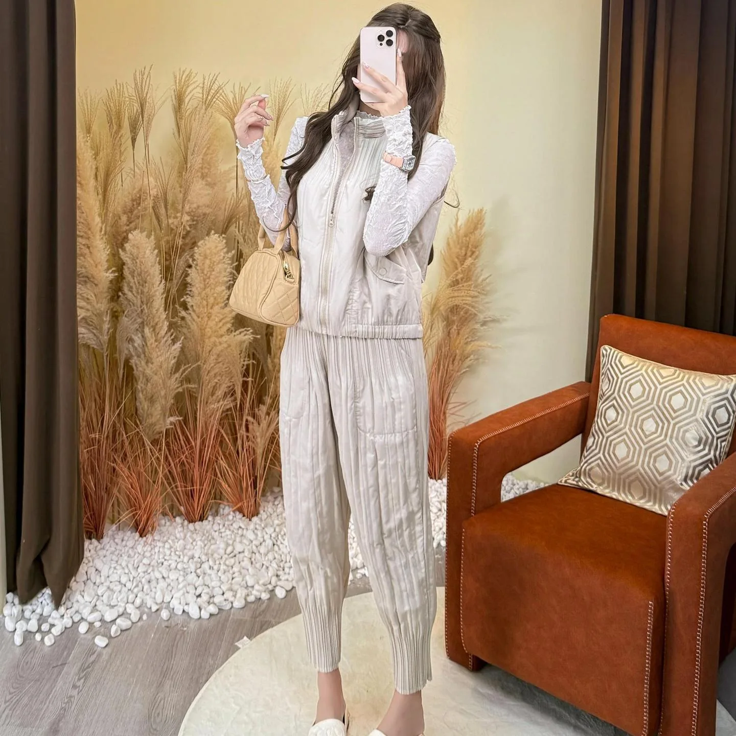 

Miyake Fold 2025 Winter New Loose Cotton Jacket Set Two Piece Set Vest Cotton Jacket Casual Fashion Versatile Cotton Pants