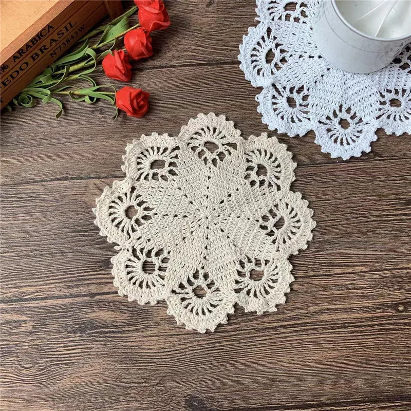 Round 15CM Vintage Cotton Handmade Crafts Crochet Flowers Table Placemat Cloth Coffee Mug Mat Pad Banquet Home Outdoor Decor